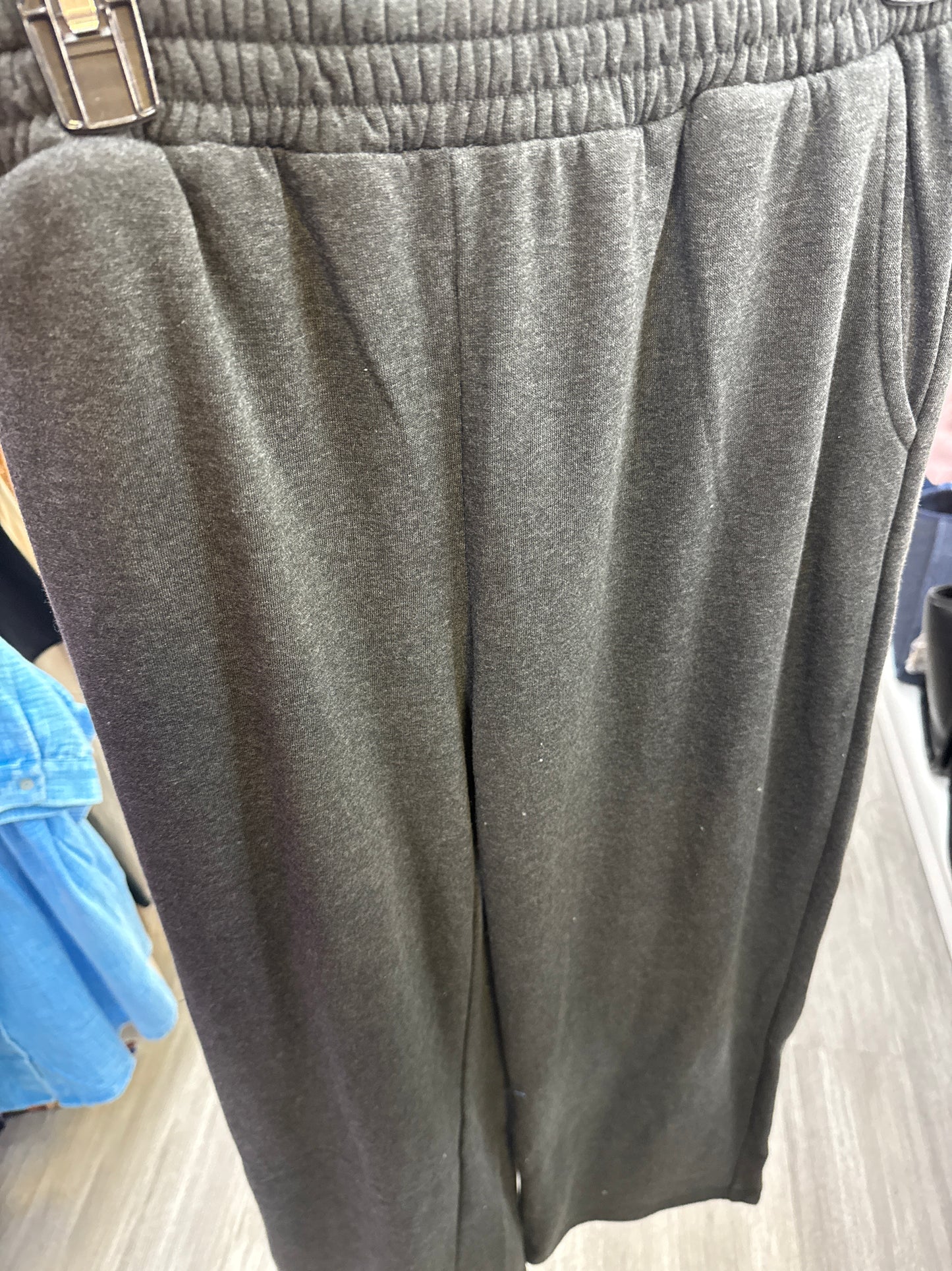 FLEECE PANTS WITH POCKET