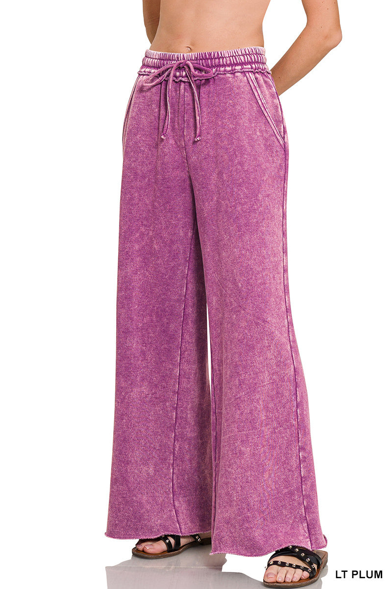SWEATPANTS WITH POCKETS