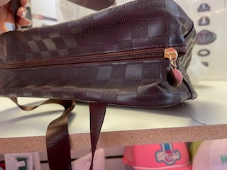 Checkered pattern travel clear bag