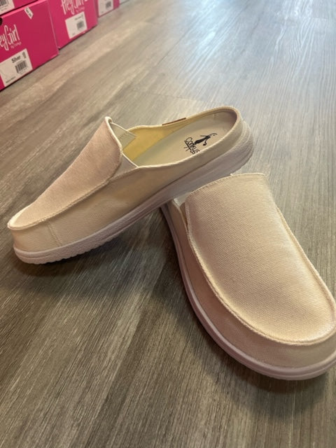 Corky's Pontoon slip on White