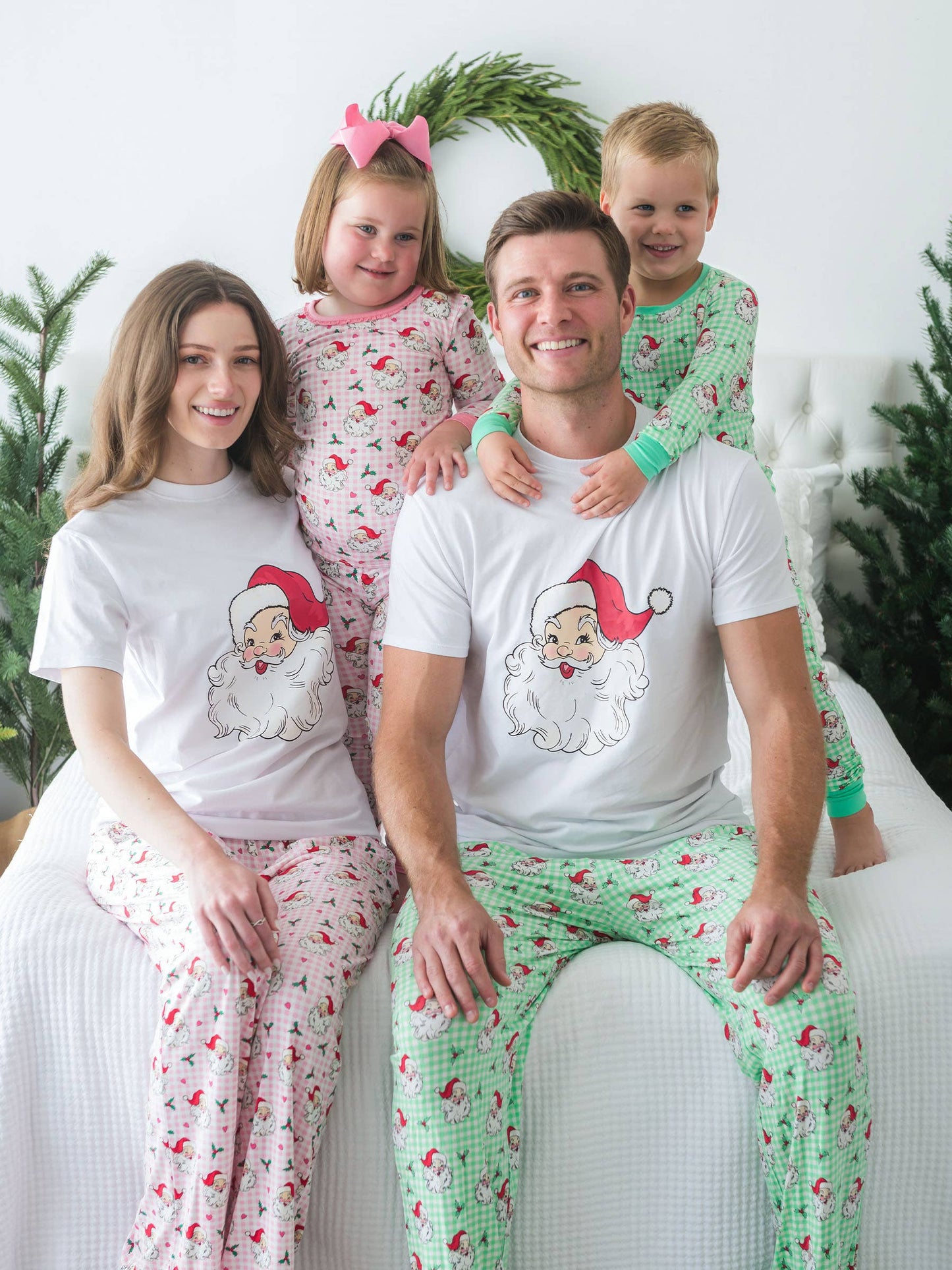 SoftSnooze™ Kids Bamboo Viscose Green Dear Santa Long Sleeve Pajama Set