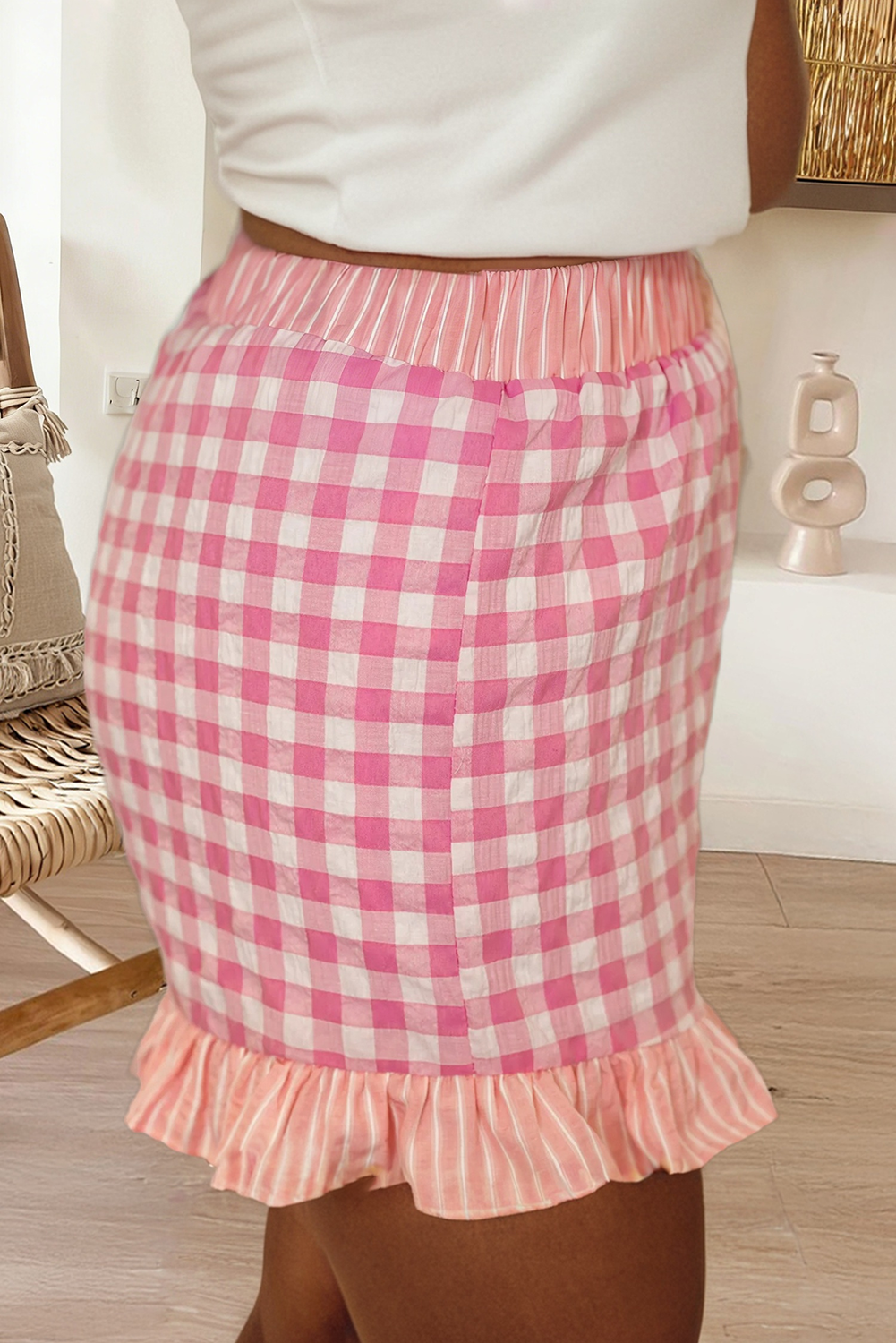 66 Plus Plaid Checkered Gingham Print Ruffled Shorts (S-4X)
