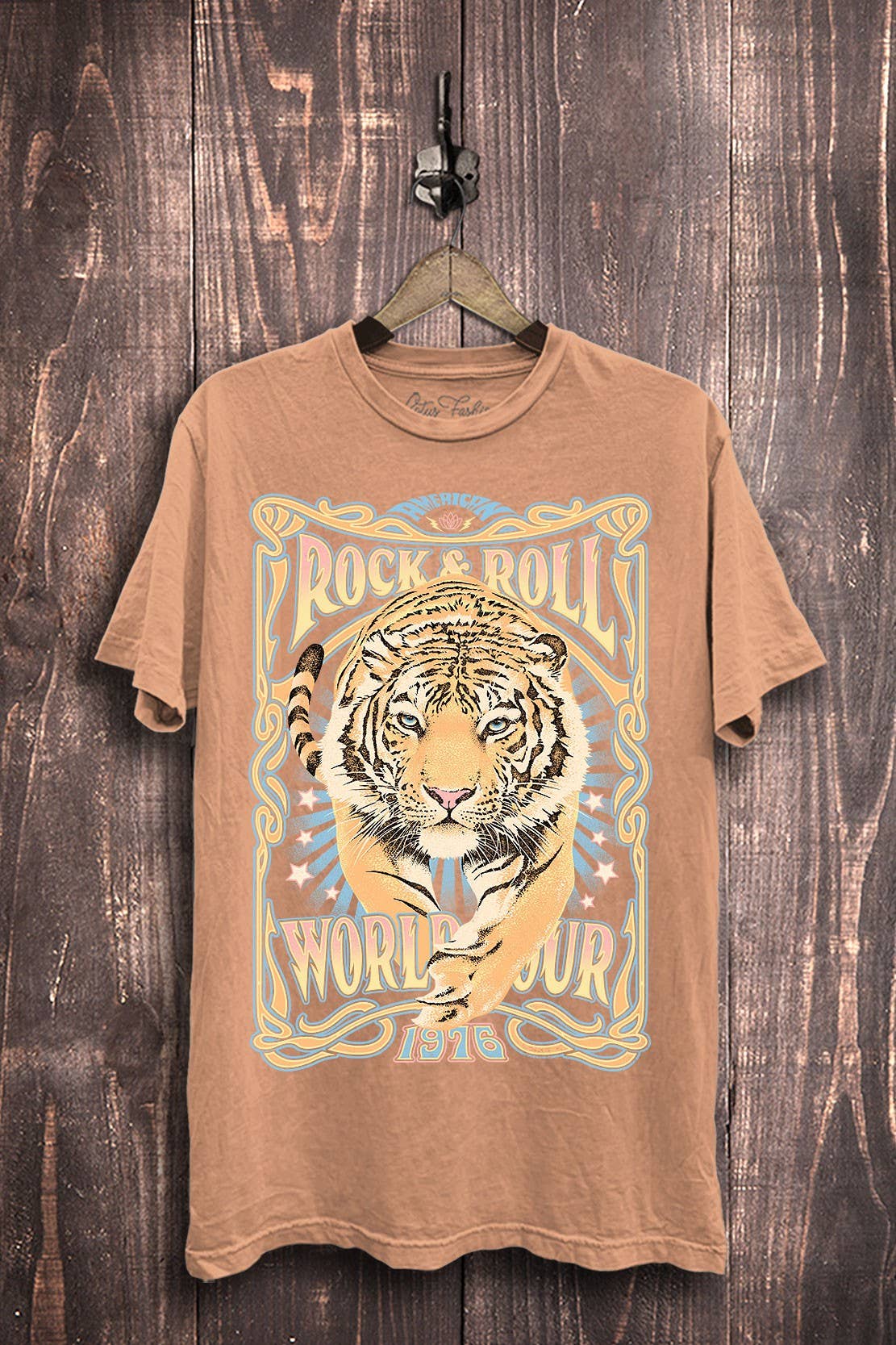 Rock Roll World Tour Tiger Graphic Top