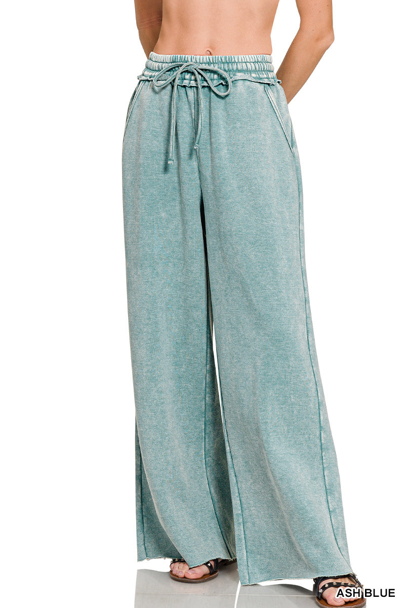 SWEATPANTS WITH POCKETS