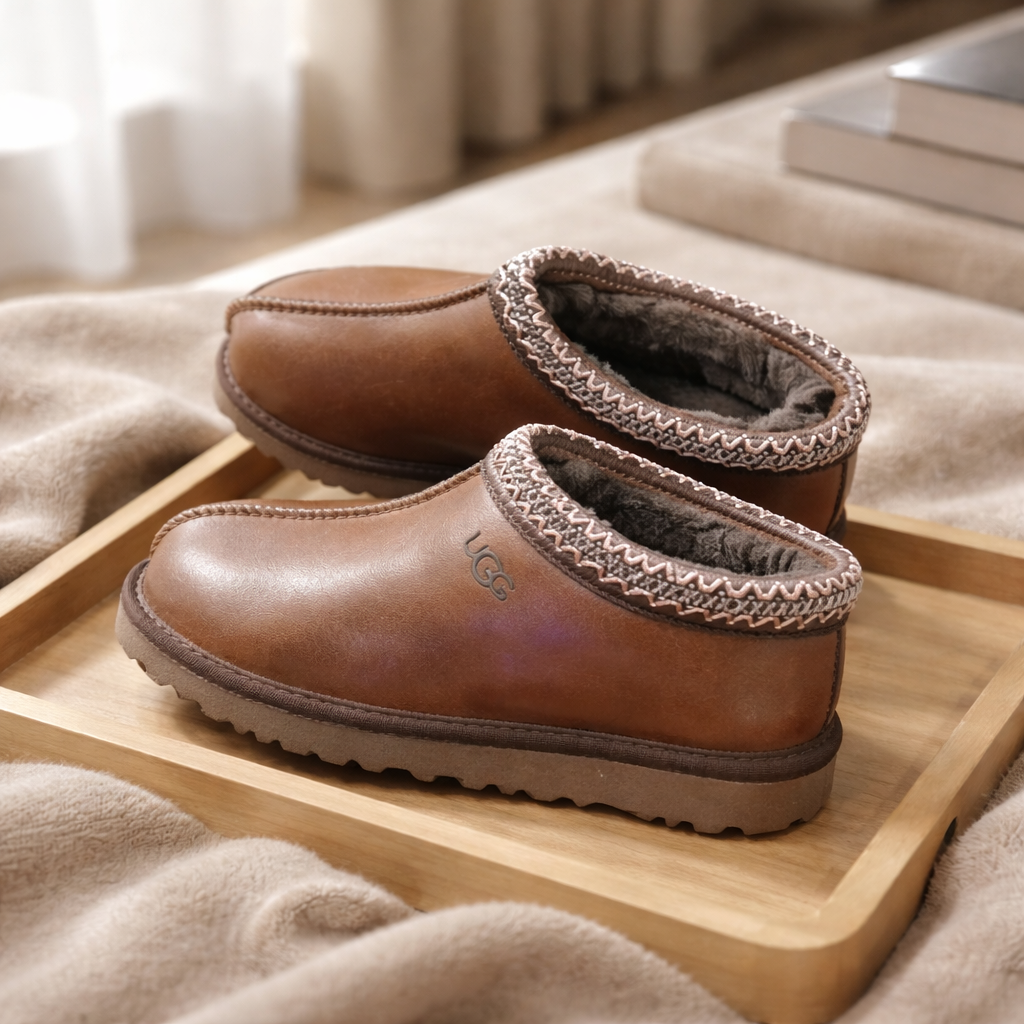 Tasman II Suede Clog Slippers