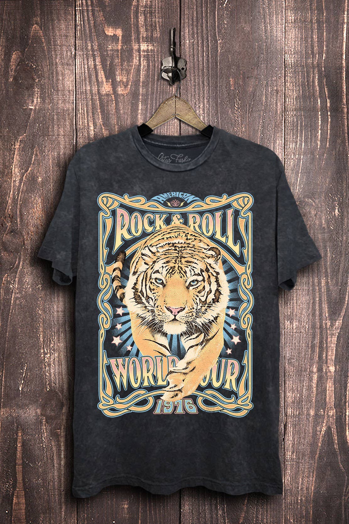 Rock Roll World Tour Tiger Graphic Top