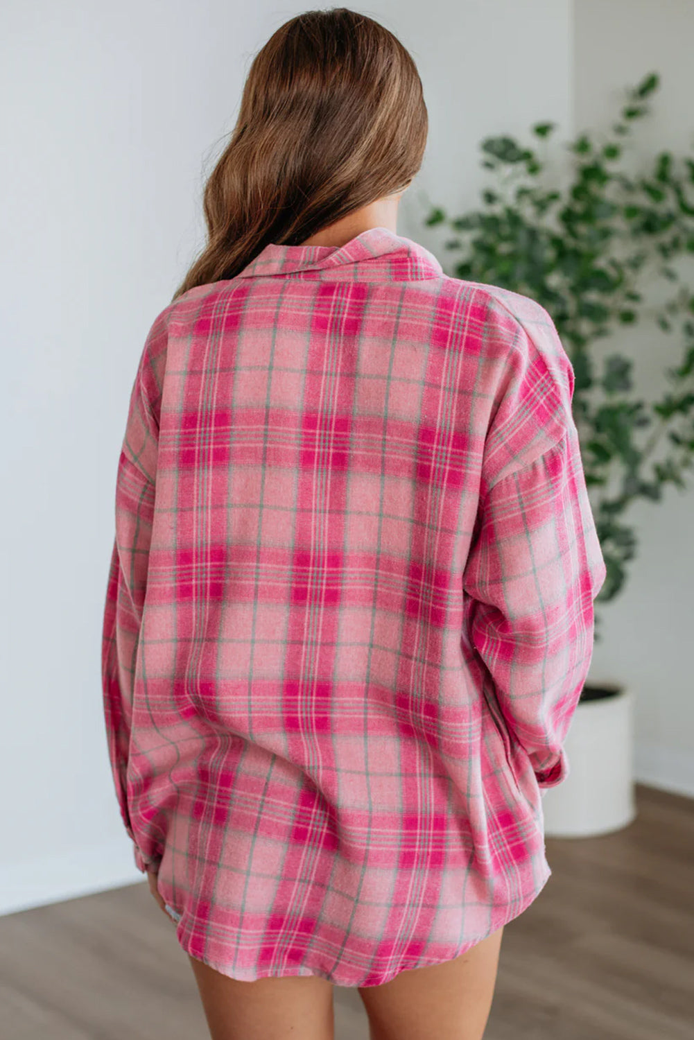 Sachet Pink Plaid Rounded Hem Long Sleeve Shirt