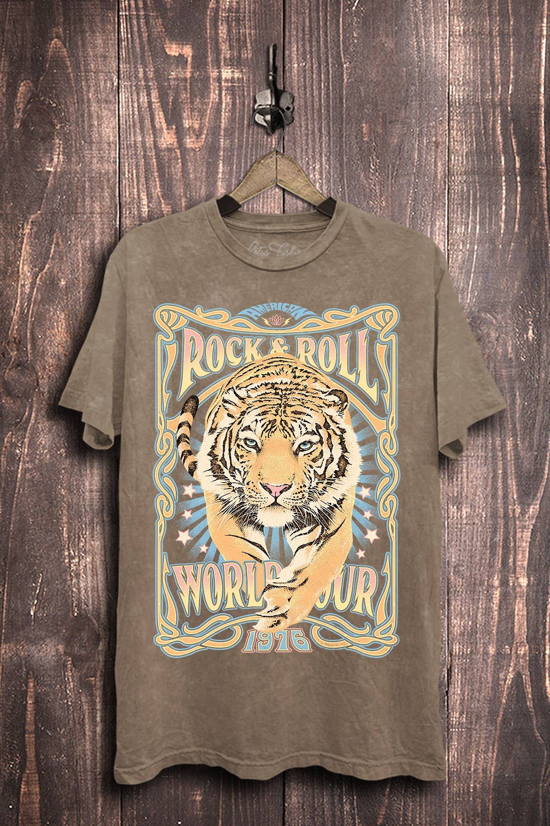 Rock Roll World Tour Tiger Graphic Top